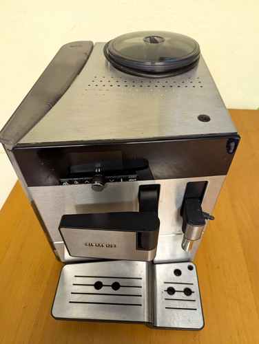 Defekter siemens eq8 serie - siemens,